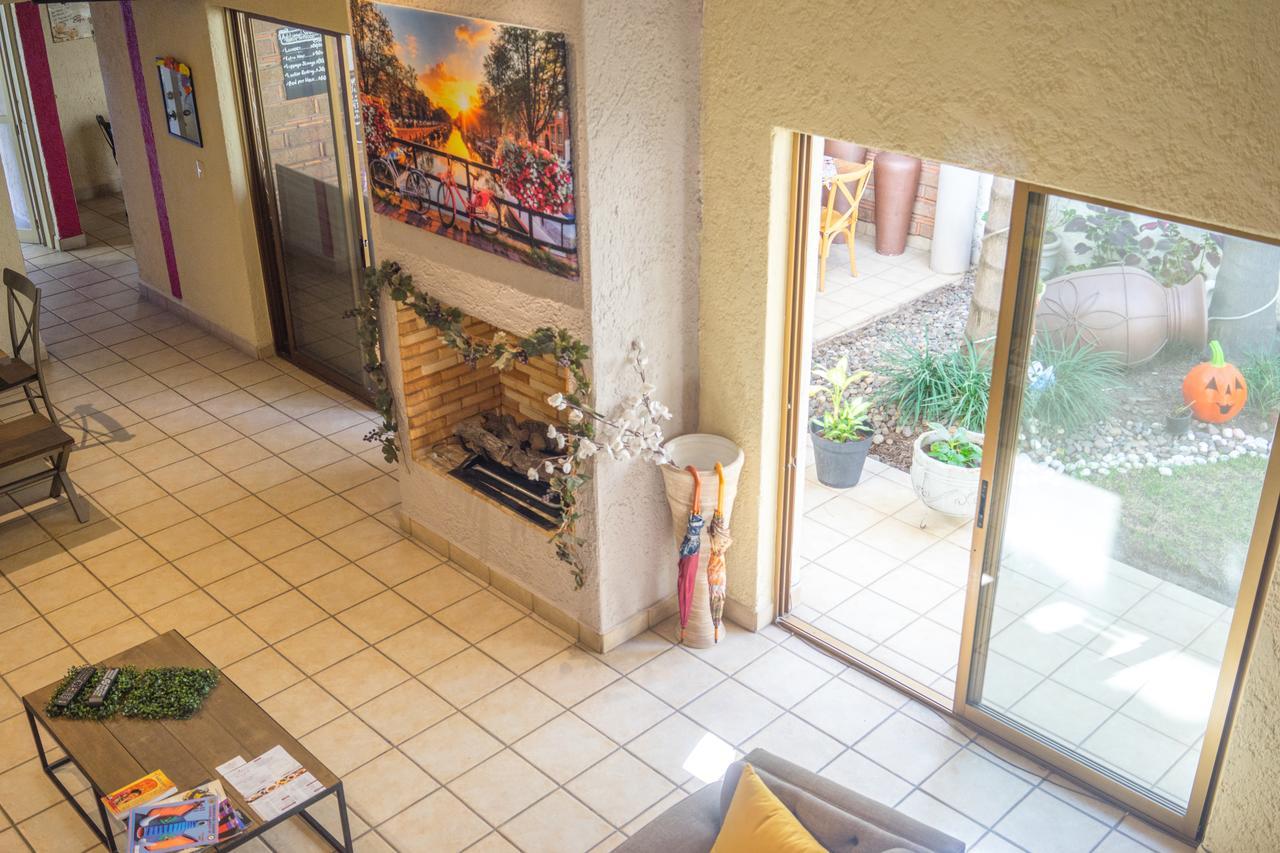 Hostalife Guadalajara Eksteriør billede